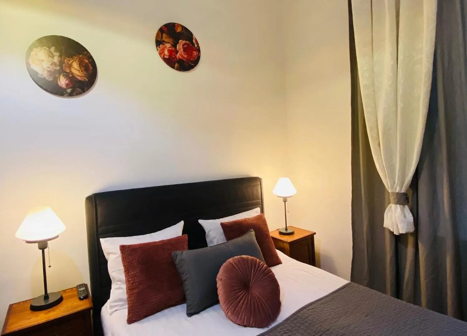 Krakow Apartments & Rooms Poland